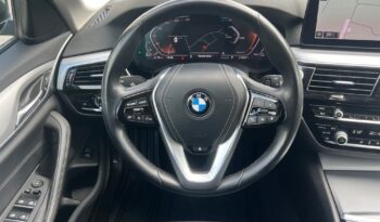 BMW   Seria 5    190 KM    Automatyczna    RWD (tył)    Czarny full