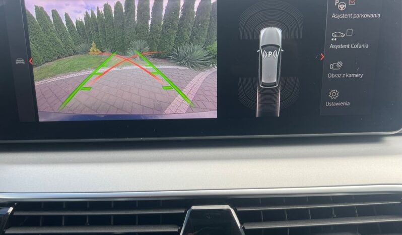 BMW   Seria 5    190 KM    Automatyczna    RWD (tył)    Czarny full