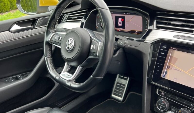 VOLKSWAGEN   Arteon     190 KM    Automatyczna    FWD (przód)    Złoty full