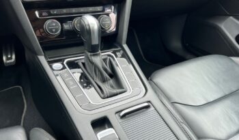 VOLKSWAGEN   Arteon     190 KM    Automatyczna    FWD (przód)    Złoty full