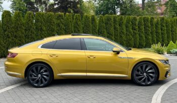 VOLKSWAGEN   Arteon     190 KM    Automatyczna    FWD (przód)    Złoty full