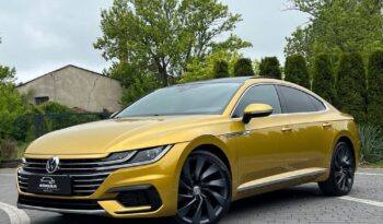 VOLKSWAGEN   Arteon     190 KM    Automatyczna    FWD (przód)    Złoty full