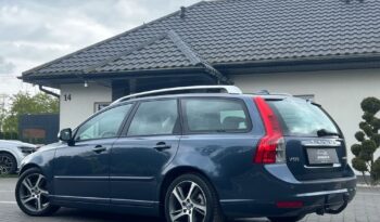 VOLVO   V50     115 KM    Manualna    FWD (przód)    Niebieski full
