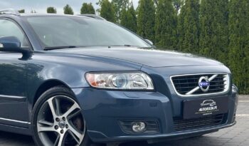 VOLVO   V50     115 KM    Manualna    FWD (przód)    Niebieski full