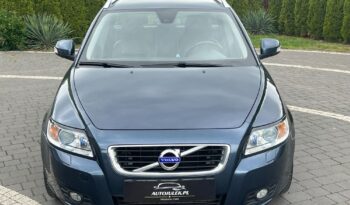 VOLVO   V50     115 KM    Manualna    FWD (przód)    Niebieski full