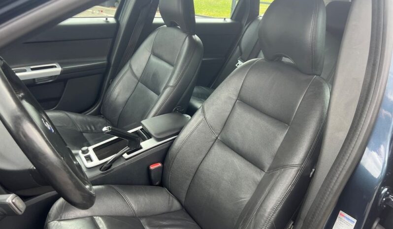 VOLVO   V50     115 KM    Manualna    FWD (przód)    Niebieski full