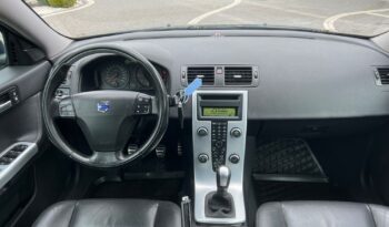 VOLVO   V50     115 KM    Manualna    FWD (przód)    Niebieski full