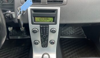 VOLVO   V50     115 KM    Manualna    FWD (przód)    Niebieski full