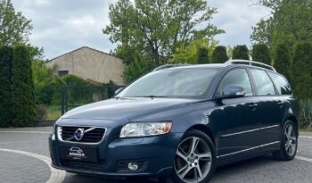 VOLVO   V50     115 KM    Manualna    FWD (przód)    Niebieski full
