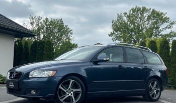 VOLVO   V50     115 KM    Manualna    FWD (przód)    Niebieski full