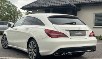 MERCEDES-BENZ   CLA     156 KM    Automatyczna    FWD (przód)    Biały full