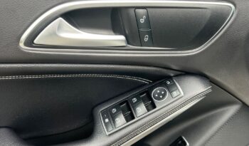 MERCEDES-BENZ   CLA     156 KM    Automatyczna    FWD (przód)    Biały full