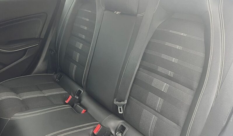 MERCEDES-BENZ   CLA     156 KM    Automatyczna    FWD (przód)    Biały full