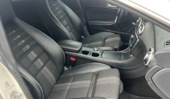 MERCEDES-BENZ   CLA     156 KM    Automatyczna    FWD (przód)    Biały full