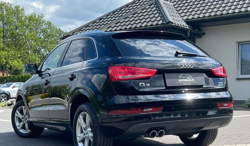 AUDI   Q3     150 KM    Automatyczna    4×4 (doł. automatycznie)    Czarny full
