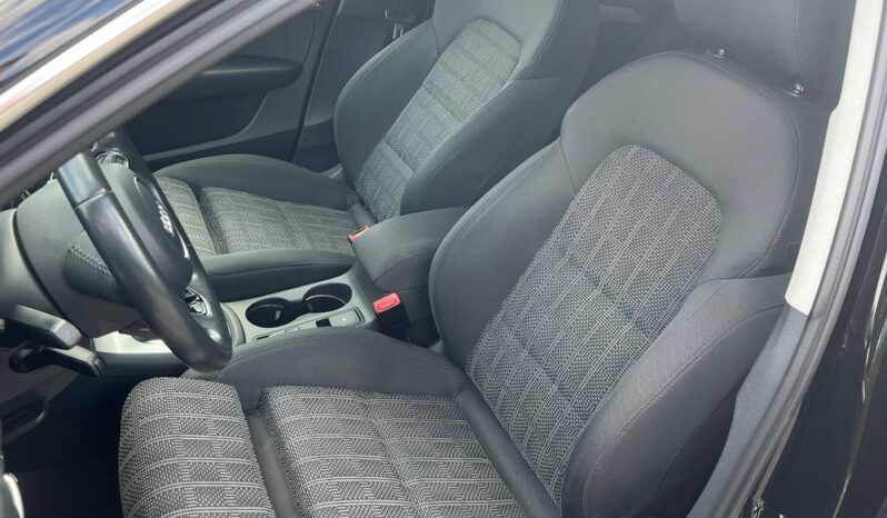 AUDI   Q3     150 KM    Automatyczna    4×4 (doł. automatycznie)    Czarny full