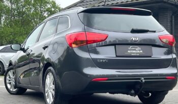 KIA   Ceed     135 KM    Manualna    FWD (przód)    Szary full