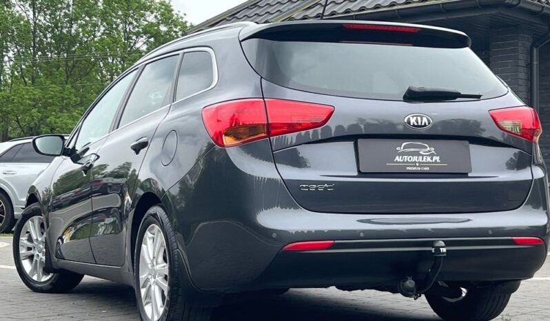 KIA   Ceed     135 KM    Manualna    FWD (przód)    Szary full
