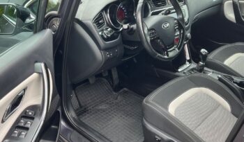 KIA   Ceed     135 KM    Manualna    FWD (przód)    Szary full