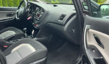 KIA   Ceed     135 KM    Manualna    FWD (przód)    Szary full