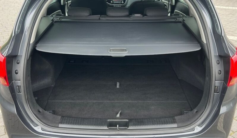 KIA   Ceed     135 KM    Manualna    FWD (przód)    Szary full