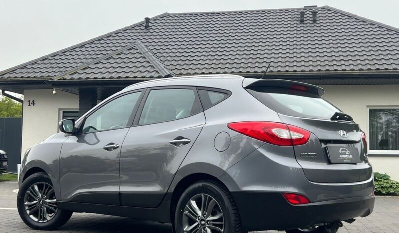 HYUNDAI   ix35     116 KM    Manualna    FWD (przód)    Szary full