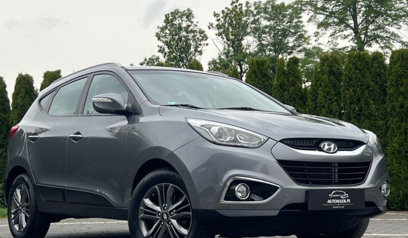 HYUNDAI   ix35     116 KM    Manualna    FWD (przód)    Szary full