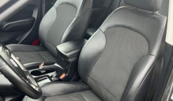 HYUNDAI   ix35     116 KM    Manualna    FWD (przód)    Szary full