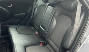 HYUNDAI   ix35     116 KM    Manualna    FWD (przód)    Szary full