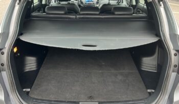 HYUNDAI   ix35     116 KM    Manualna    FWD (przód)    Szary full