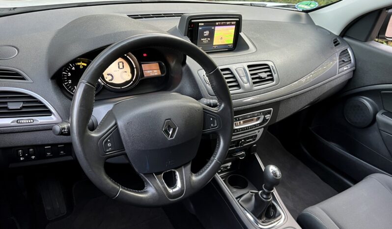 RENAULT Megane  | FWD (przód) | Manualna | 110 KM | Srebrny full