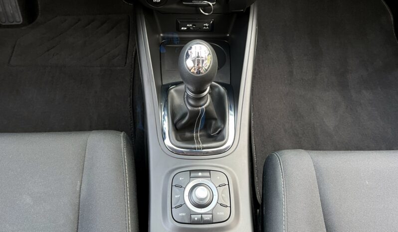 RENAULT Megane  | FWD (przód) | Manualna | 110 KM | Srebrny full