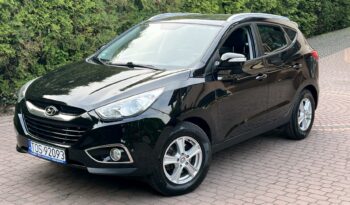 HYUNDAI ix35  | FWD (przód) | Manualna | 114 KM | Czarny full