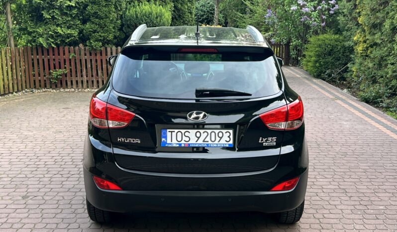 HYUNDAI ix35  | FWD (przód) | Manualna | 114 KM | Czarny full