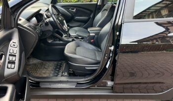 HYUNDAI ix35  | FWD (przód) | Manualna | 114 KM | Czarny full
