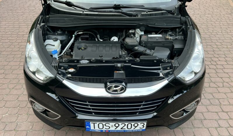 HYUNDAI ix35  | FWD (przód) | Manualna | 114 KM | Czarny full