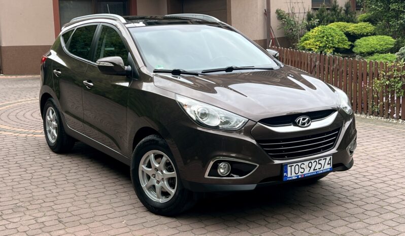 HYUNDAI ix35  | FWD (przód) | Manualna | 136 KM | Brązowy full