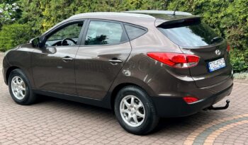 HYUNDAI ix35  | FWD (przód) | Manualna | 136 KM | Brązowy full
