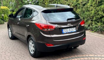 HYUNDAI ix35  | FWD (przód) | Manualna | 136 KM | Brązowy full
