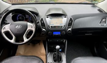 HYUNDAI ix35  | FWD (przód) | Manualna | 136 KM | Brązowy full