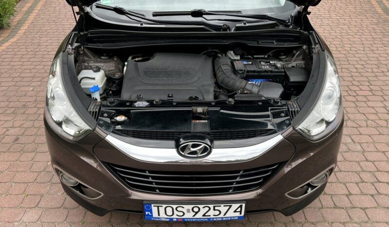 HYUNDAI ix35  | FWD (przód) | Manualna | 136 KM | Brązowy full