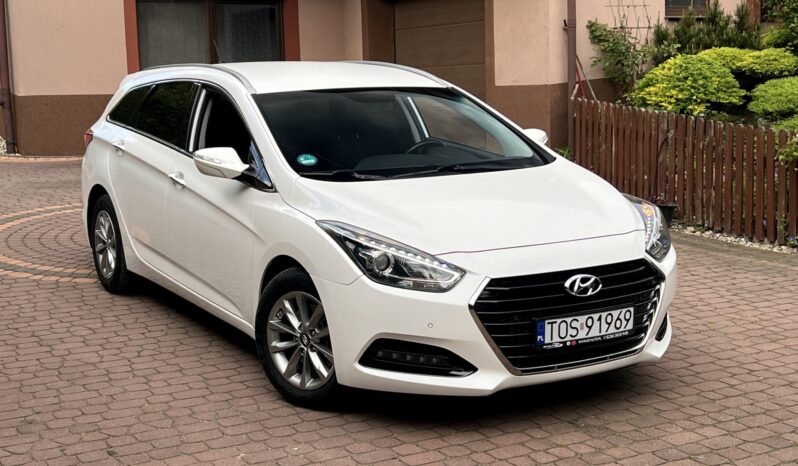 HYUNDAI i40  | FWD (przód) | Automatyczna | 141 KM | Biały full