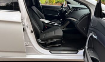 HYUNDAI i40  | FWD (przód) | Automatyczna | 141 KM | Biały full