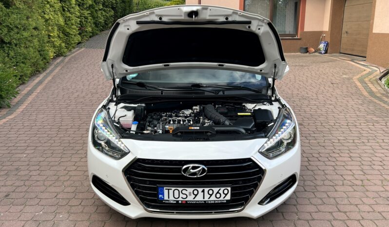HYUNDAI i40  | FWD (przód) | Automatyczna | 141 KM | Biały full