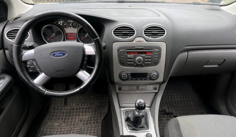 FORD Focus  | FWD (przód) | Manualna | 136 KM | Srebrny full