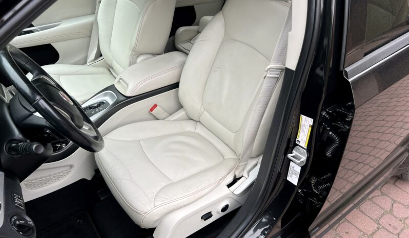 FIAT Freemont  | 4×4 (doł. automatycznie) | Automatyczna | 170 KM | Czarny full