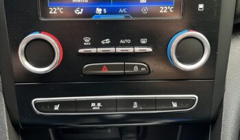 RENAULT Megane  | FWD (przód) | Automatyczna | 205 KM | Niebieski full