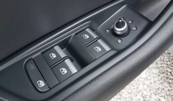 AUDI A4  | 4×4 (stały) | Automatyczna | 231 KM | Szary full