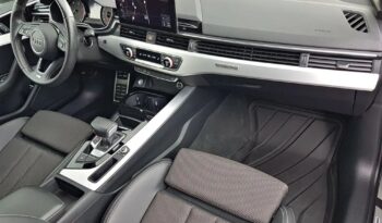 AUDI A4  | 4×4 (stały) | Automatyczna | 231 KM | Szary full