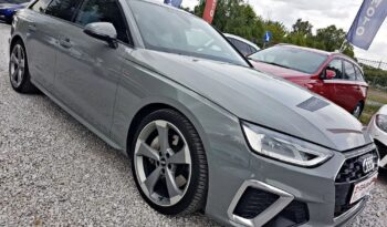 AUDI A4  | 4×4 (stały) | Automatyczna | 231 KM | Szary full